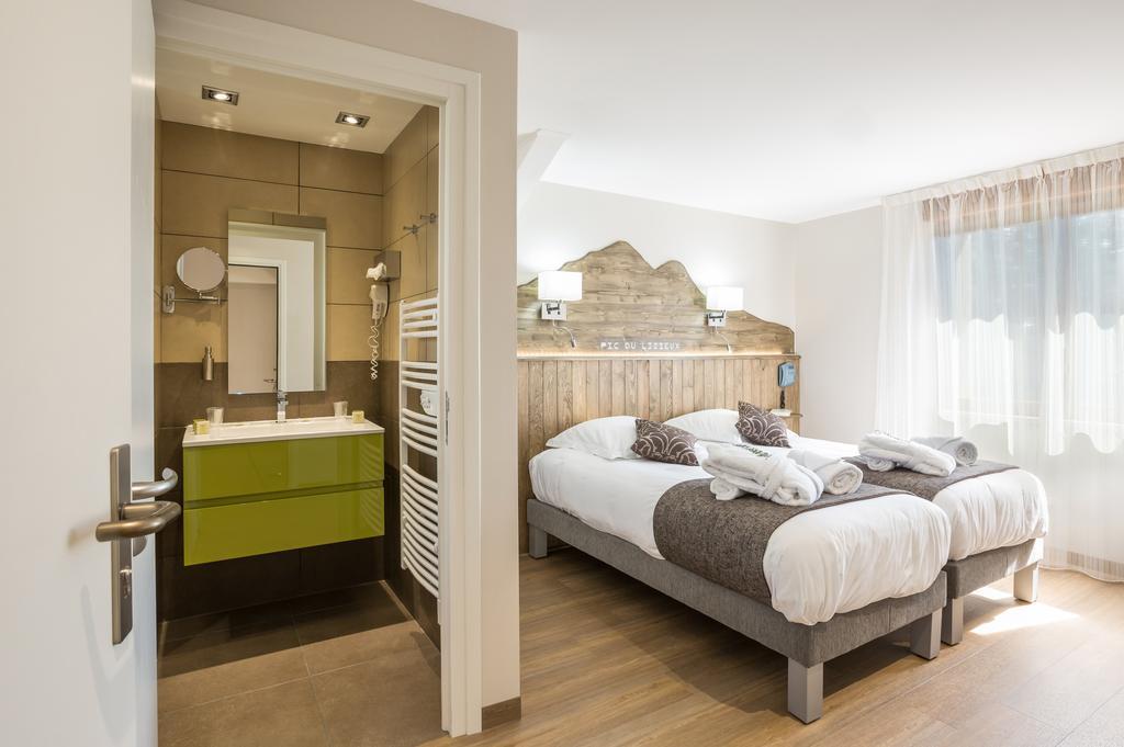 Logis Hotel Le Relais Du Bois Vialotte Le Chambon-sur-Lignon Exteriör bild